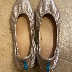 Tieks size 7 rose